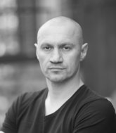 <span style="font-weight: bold;">Павел Раков ­</span>