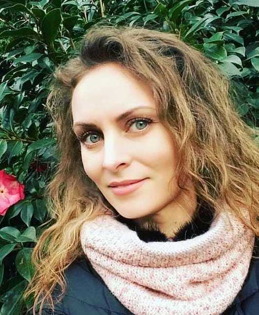 <span style="font-weight: bold;">Елена Чаговец </span>