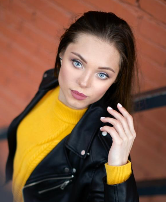 <span style="font-weight: bold;">Желнова Юлия</span>